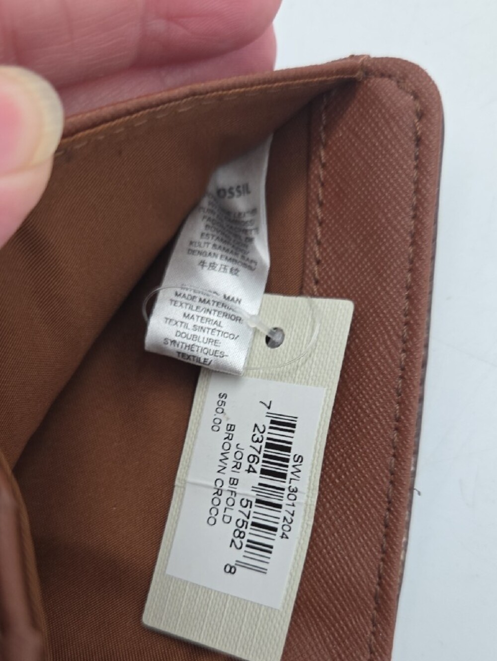Fossil Brown Croc-Embossed RFID Wallet & Owl Charm - Picture 7 of 8